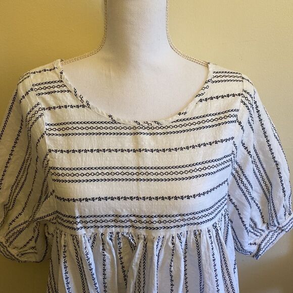 Jack & Jill babydoll dress sz M. Measurements in photos. White/navy/light blue. - Picture 2 of 11